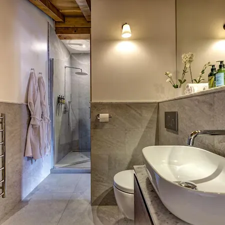 Kompleks wypoczynkowy Elegant De Montagne Avec Vue Imprenable Chamonix