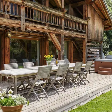 Kompleks wypoczynkowy Elegant De Montagne Avec Vue Imprenable